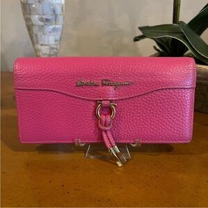 RARE Salvatore Ferragamo Gancini Omega Tassel
Wallet Pink Pebble Calf Leather